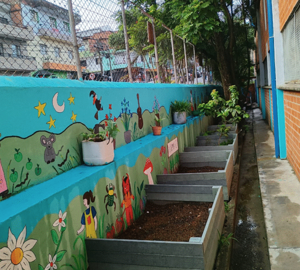 Colegios medioambientalmente sostenibles en Medellín