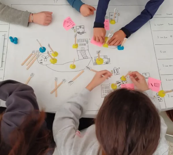 Cartografías sociales en centros escolares gallegos